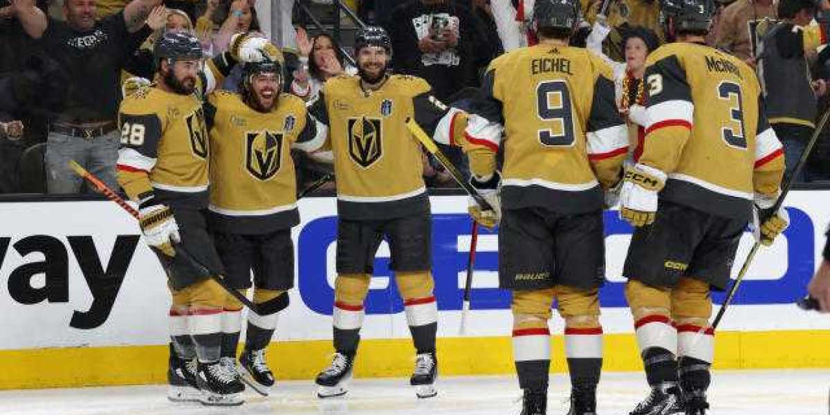 Golden Knights vinner andra matchen i rad, Stanley Cup-titeln i sikte